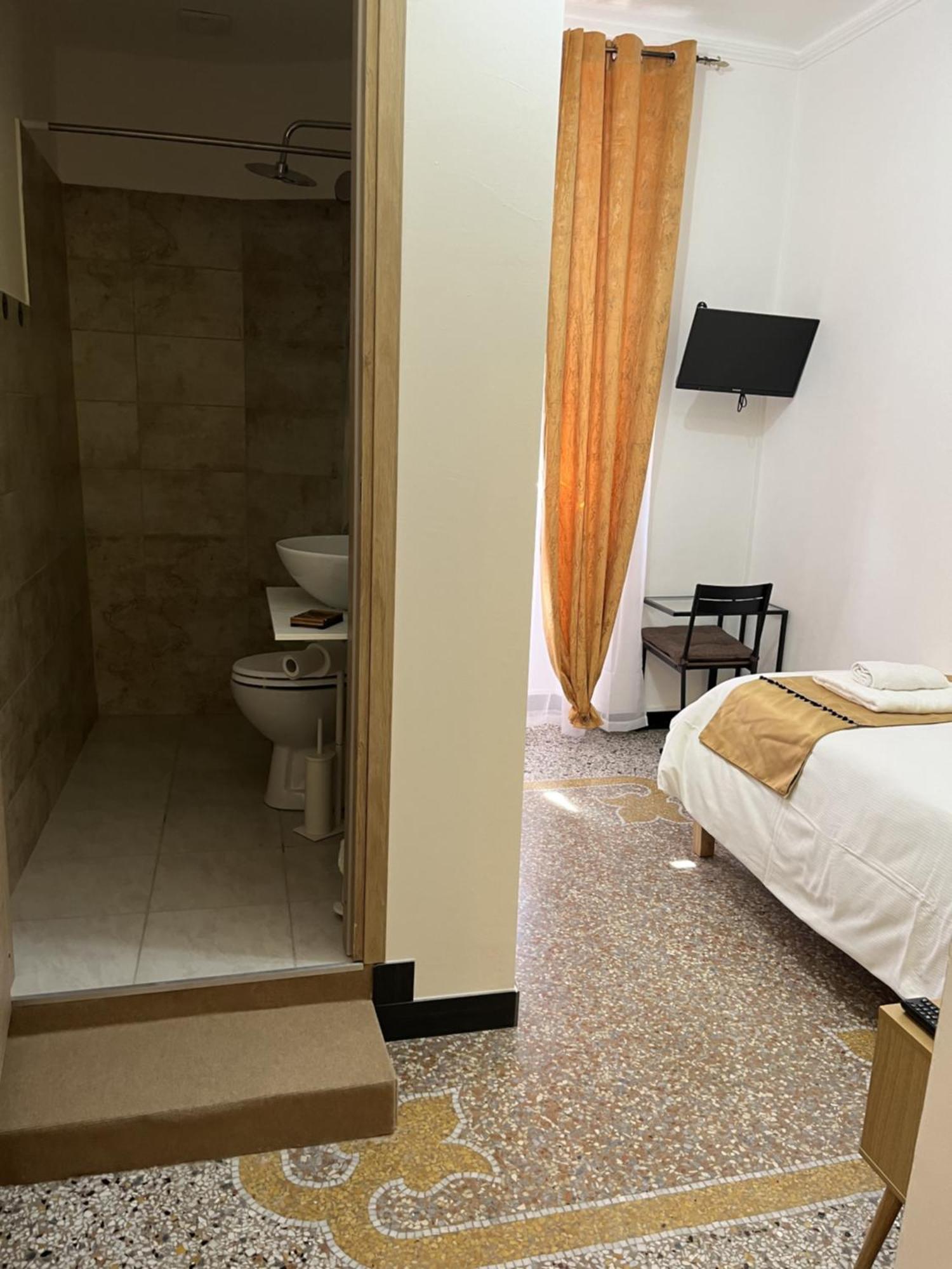 Genova Gold Rooms 객실 사진