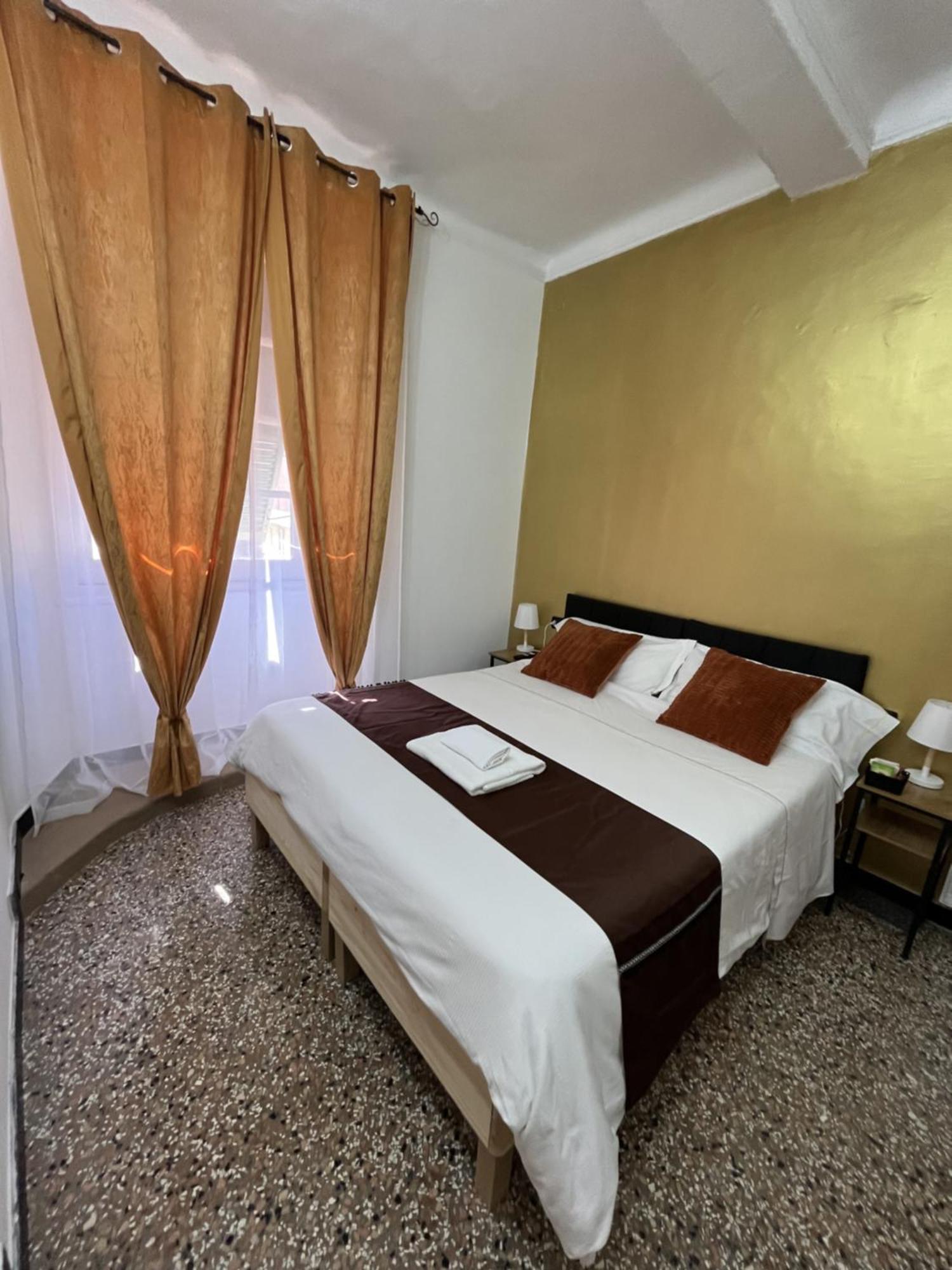 Genova Gold Rooms 객실 사진